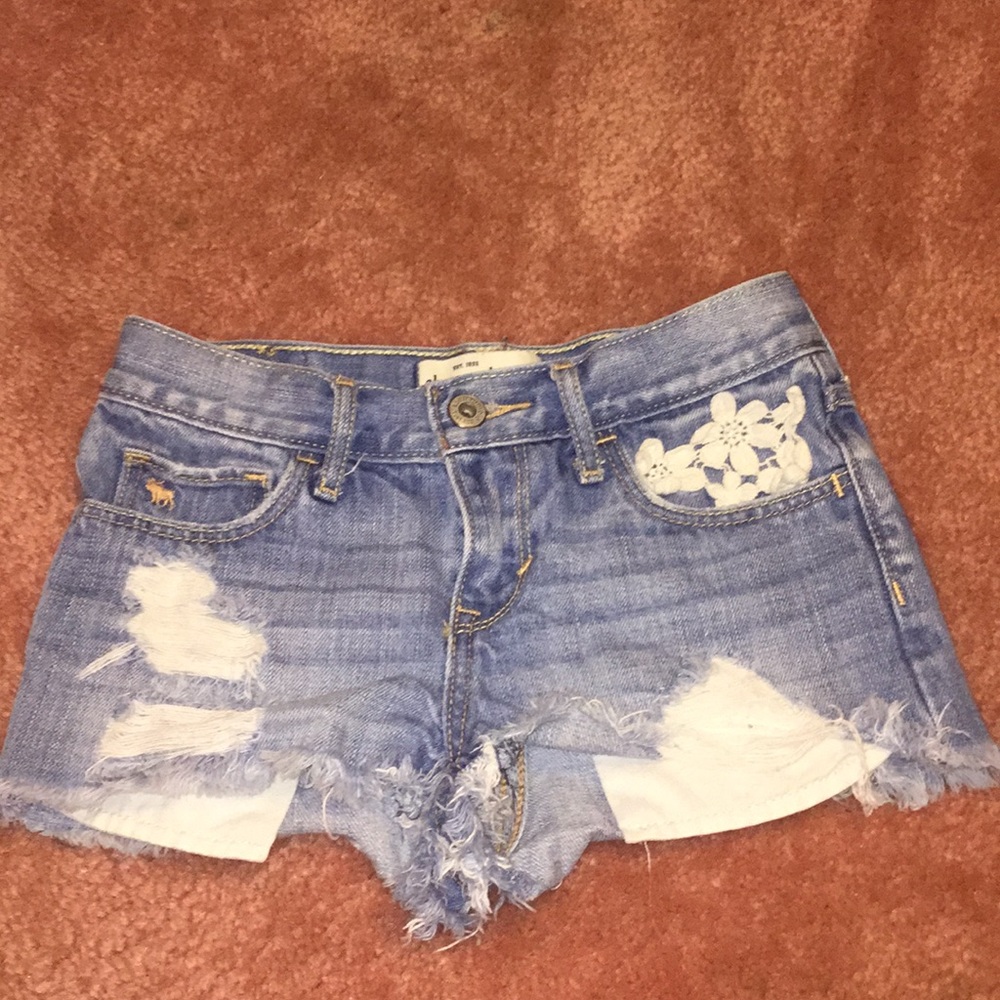 blue ripped lace abercrombie kids shorts